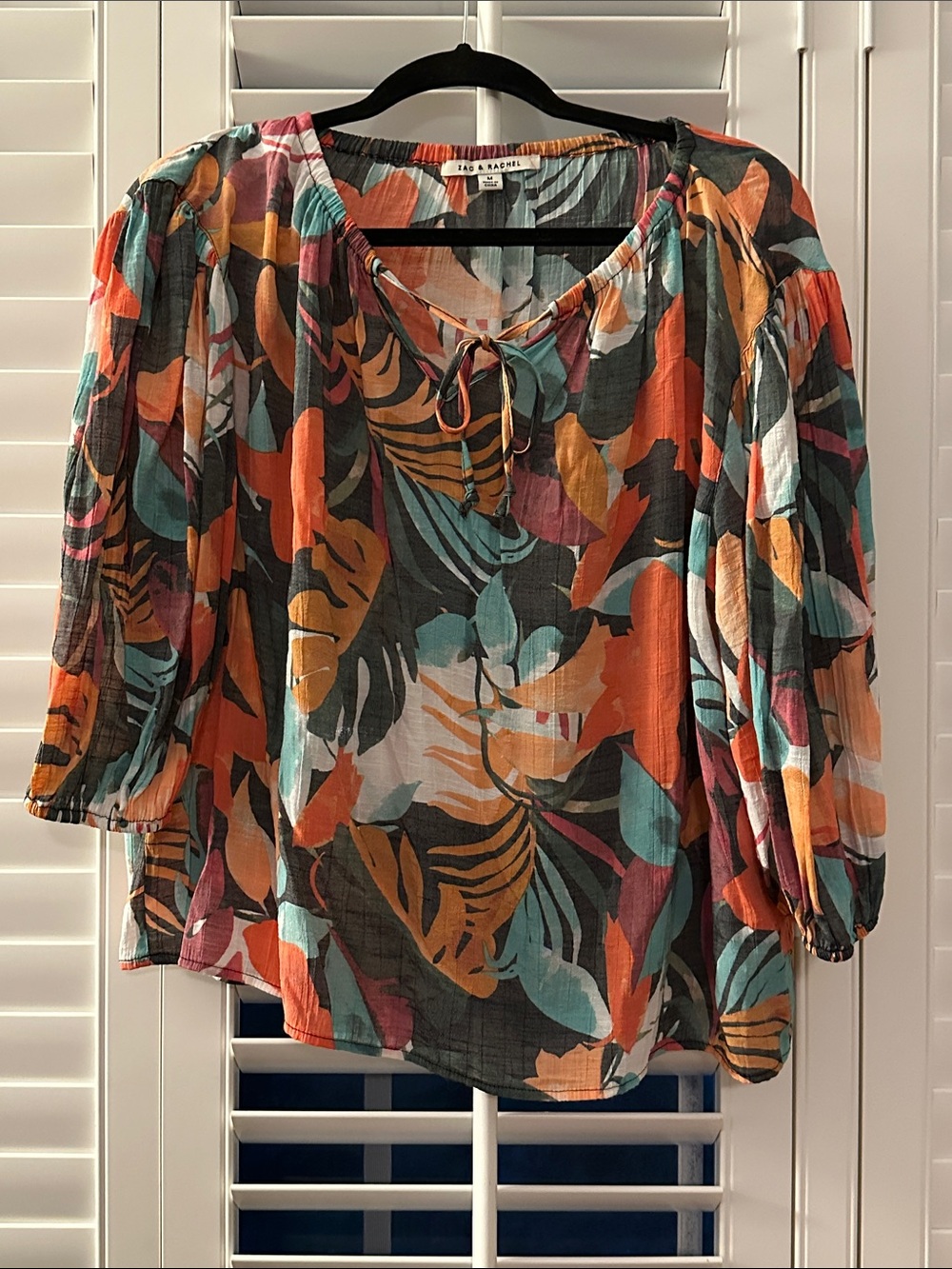 Zac & Rachel Tropical Bohemian Tie-front Top sz M